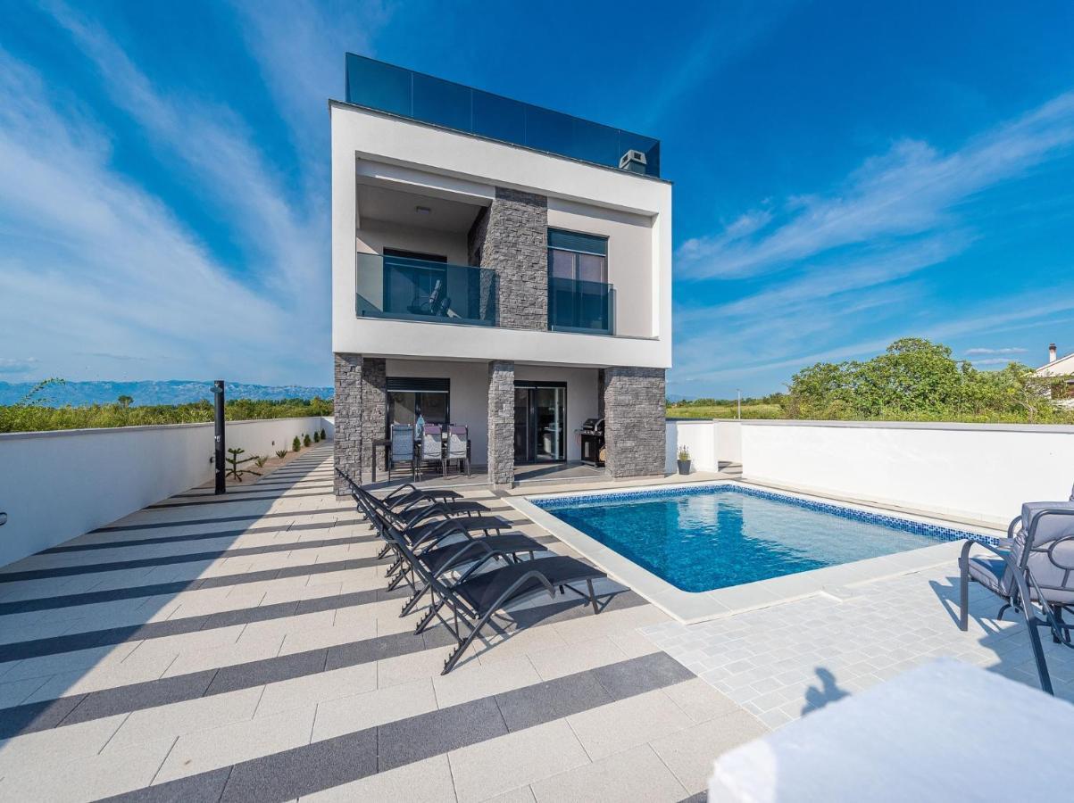 Contessa Privlaka (Zadar)