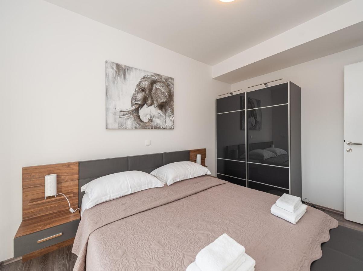 Contessa Holiday home