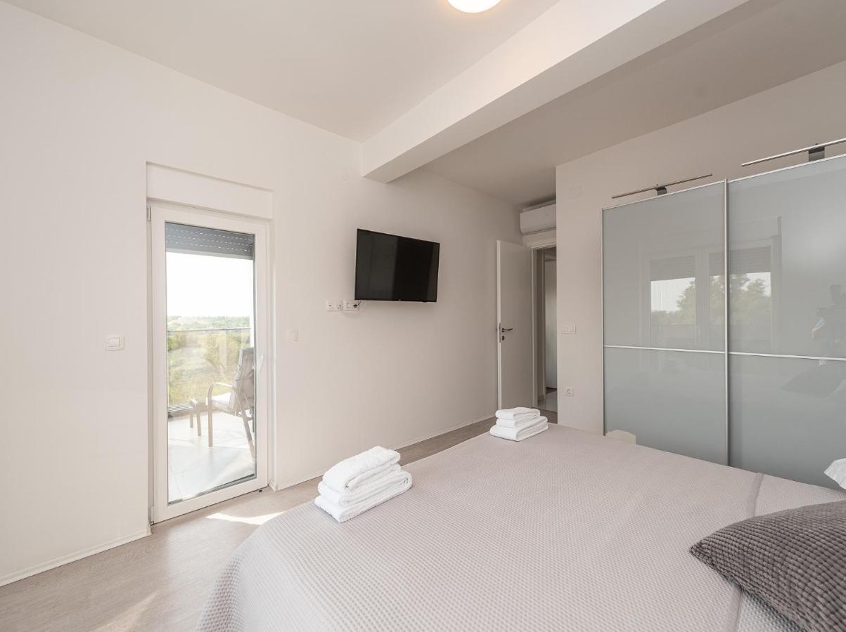 Contessa * Privlaka (Zadar)