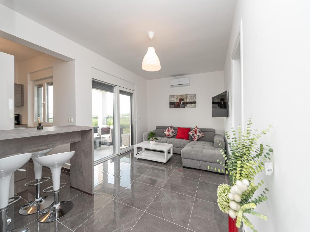 Contessa Holiday home *